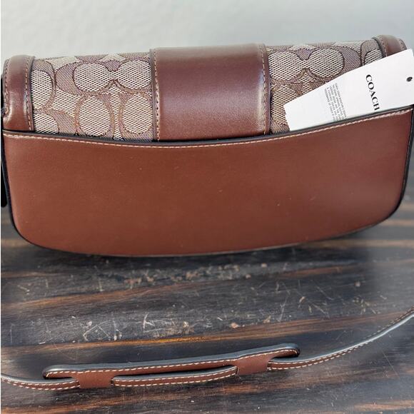 NWT Coach Andrea Shoulder bag in Brown Signature Jacquard - Picture 5 of 16